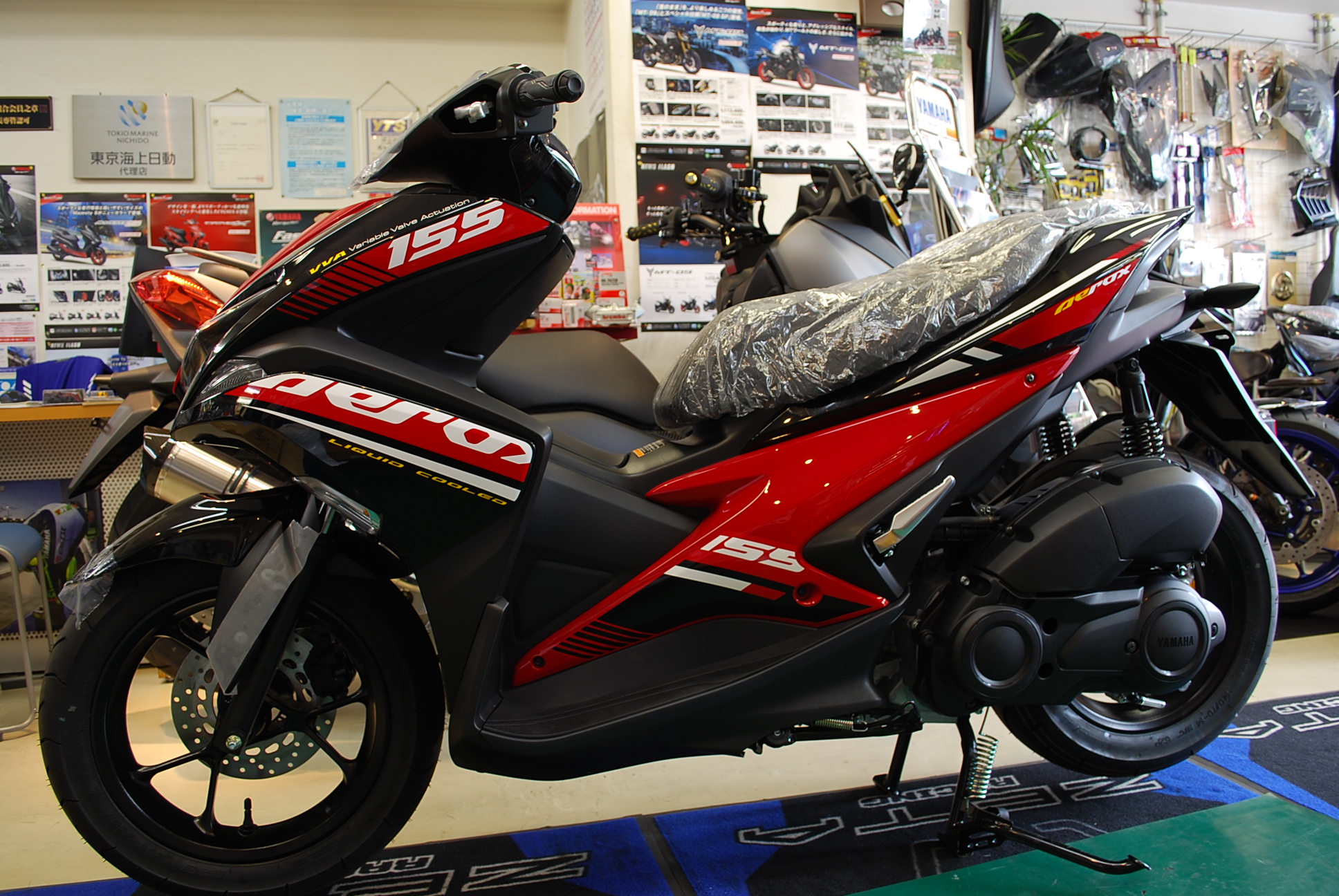 エアロックス　N-MAX　ヨシムラ 027